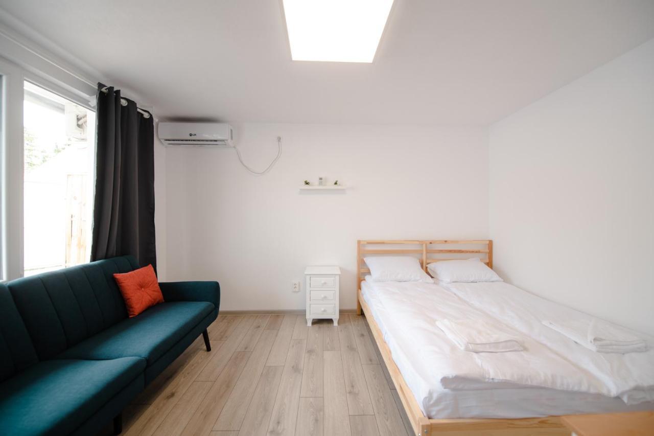 Pixel Guesthouse Тиргу-Секуєск Екстер'єр фото