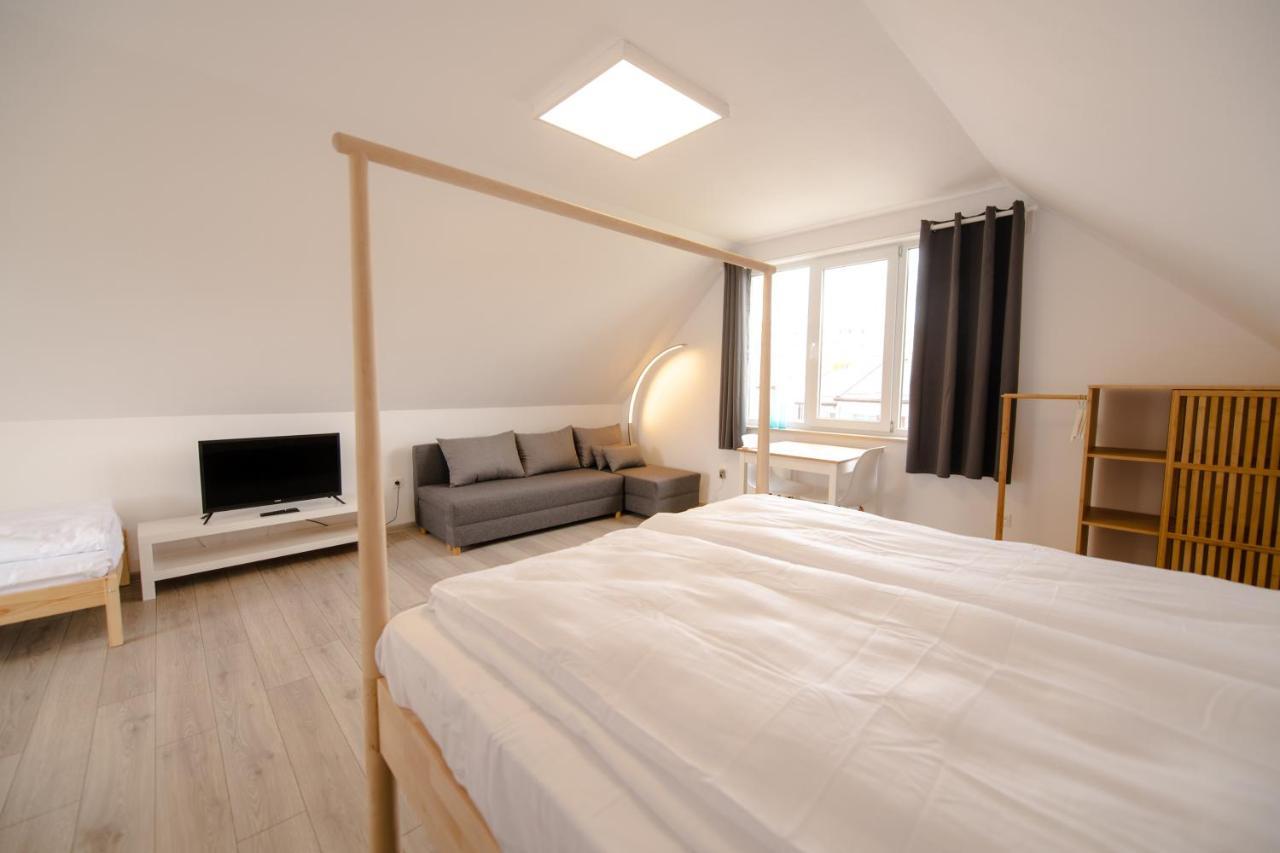 Pixel Guesthouse Тиргу-Секуєск Екстер'єр фото