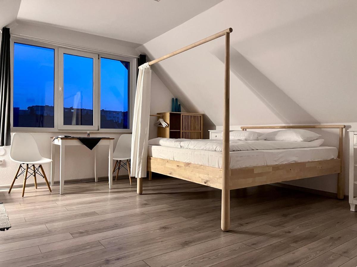 Pixel Guesthouse Тиргу-Секуєск Екстер'єр фото